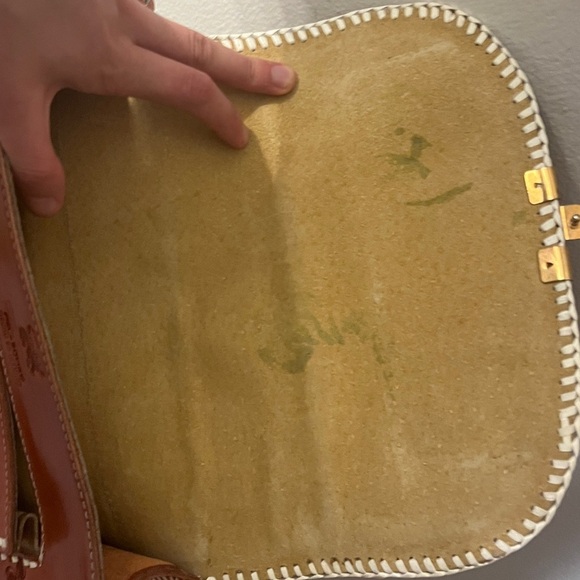 Traditional Mexican Hand Engraved Tan Brown leather Crossbody Bag 9.5 x 12 in - Picture 6 of 7